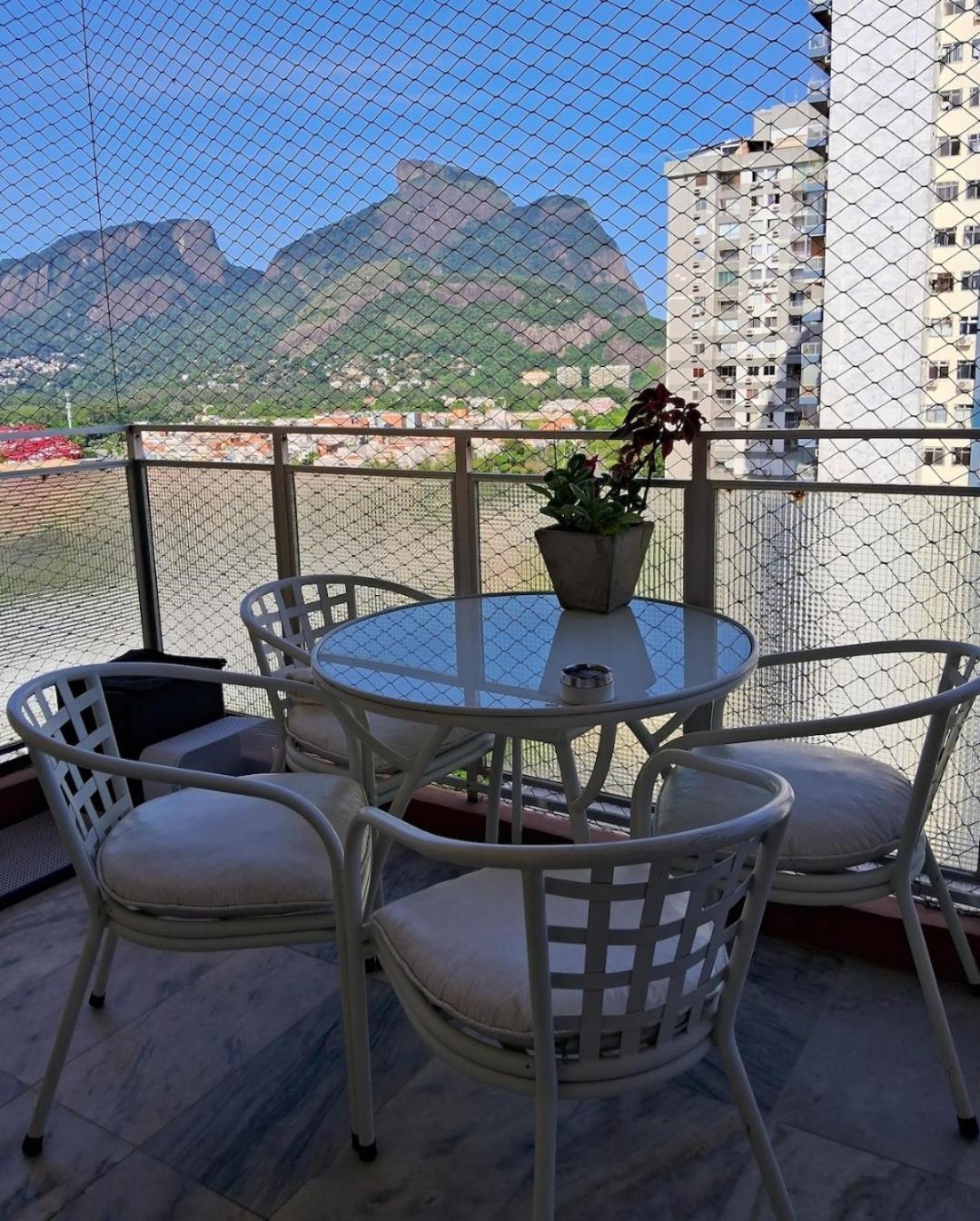E Banheiro Privativos Na Barra Río de Janeiro
